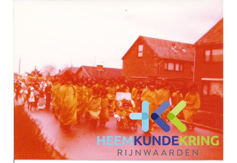 Carnaval 1977 Klaproosstraat 1ste prijs Klaprozen Coll. Lamers-Hendriks (2)